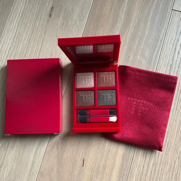 Tom Ford Eye Color Quad Eyeshadow Palette - Picture 1 of 7